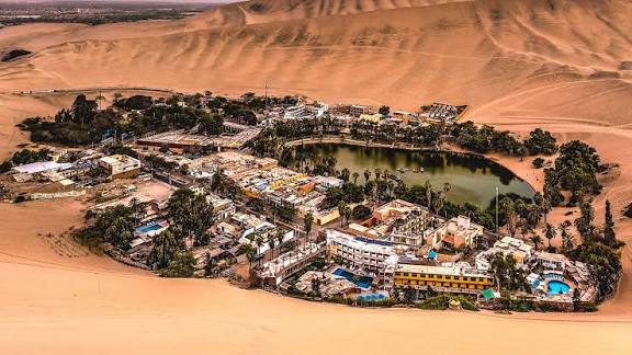 Huacachina, Peru